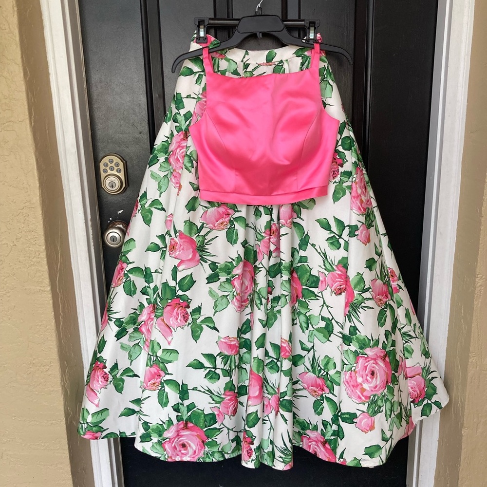 A beautiful two piece Sherri Hill pink rose gown. Size 2.